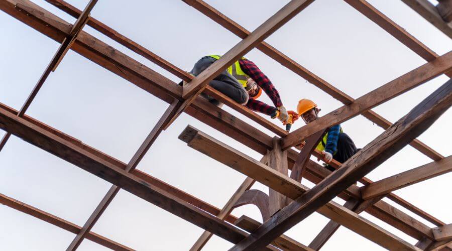 Expert top industrial roofings services in Carbon, IN